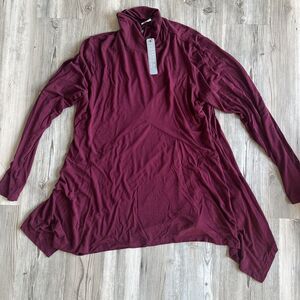 NWT Joseph A Turtleneck Wine Tunic Size xL (MSRP $58)